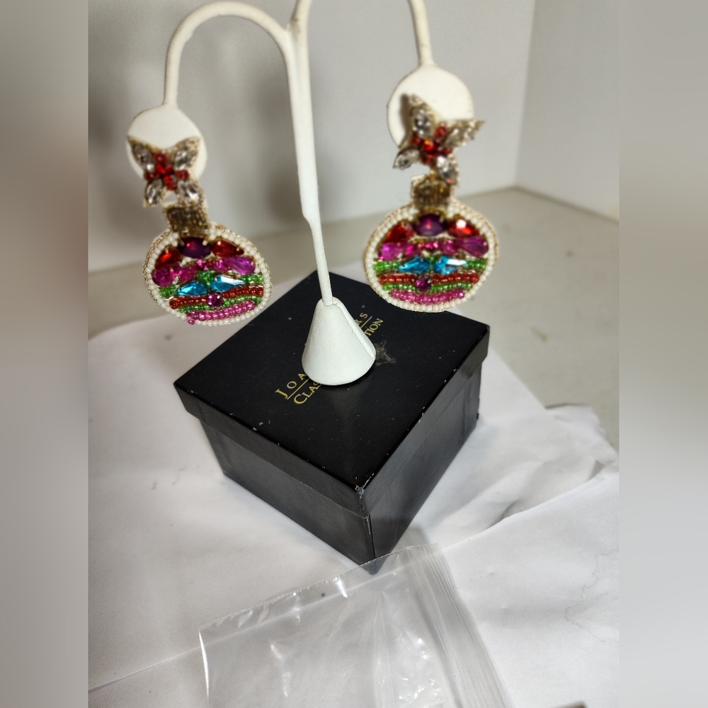 Christmas Balls  Colorful Beaded Earrings Nwot